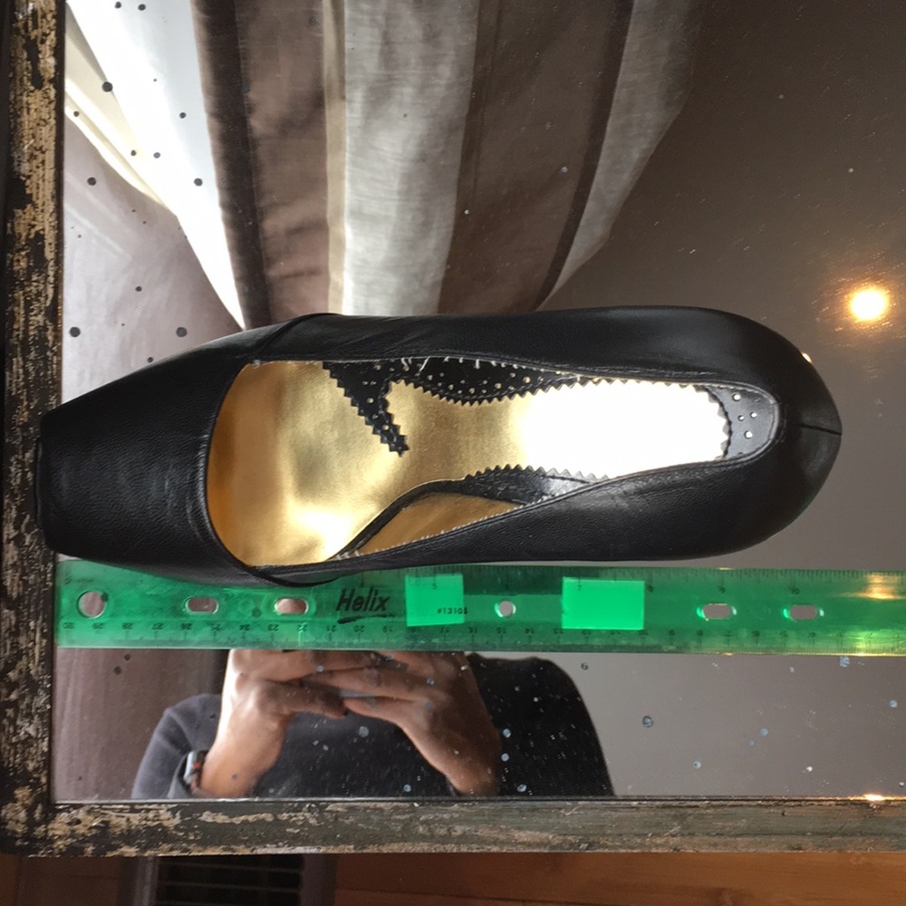 Shoes - Picture 8 of 8